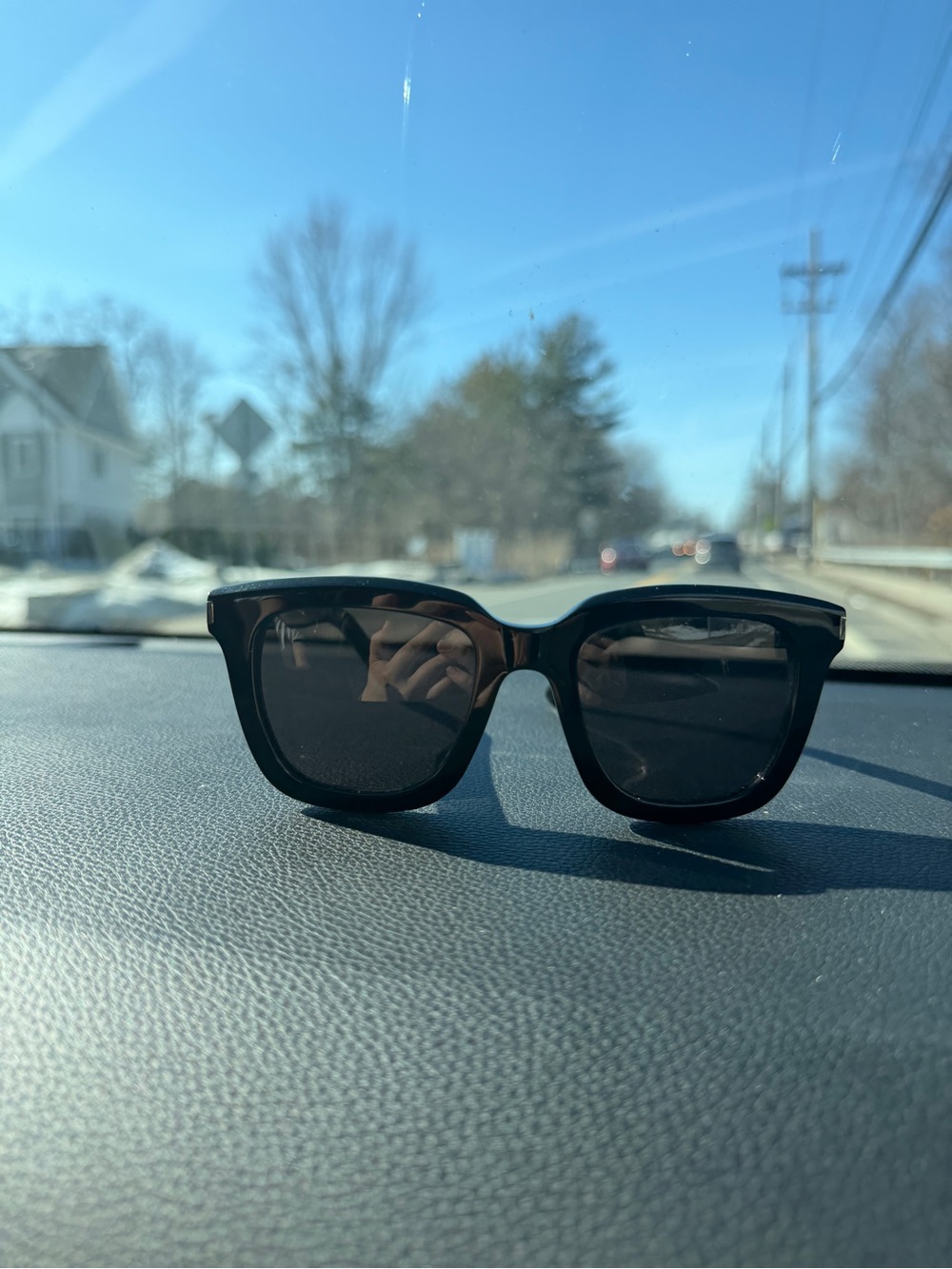 Saint Laurent sunglasses 465 001
